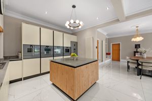 Photo 30- click for photo gallery